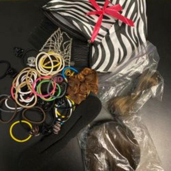 Assorted Hair Accessories w/ Zipper Bag